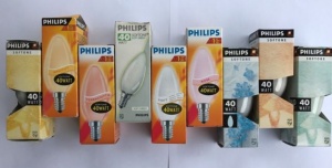 Лампа Philips B35 E14 40W soft  blue